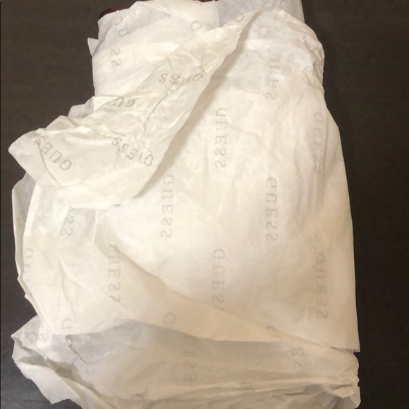 Guess Portable Purse - Picture 1 of 5